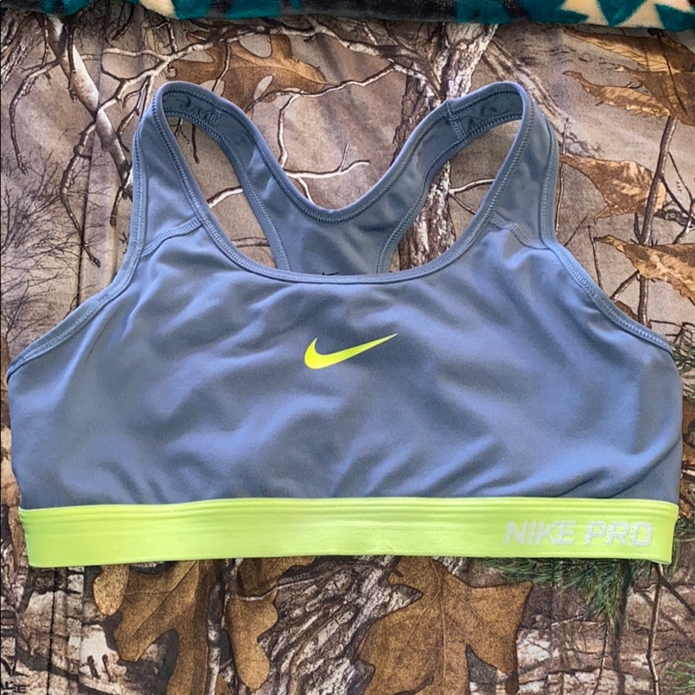 Nike sports bra